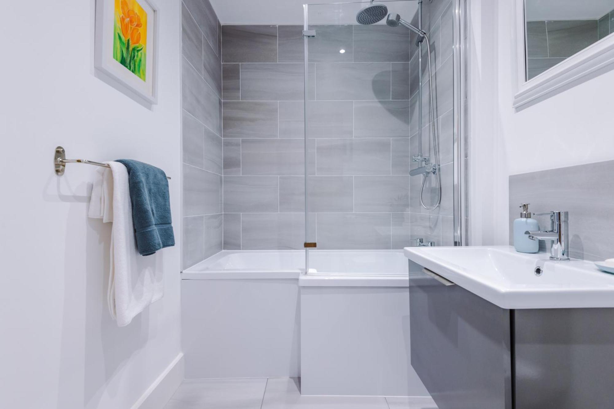 Number 21: A Breathtaking Chester Cottage With Parking Mollington  エクステリア 写真